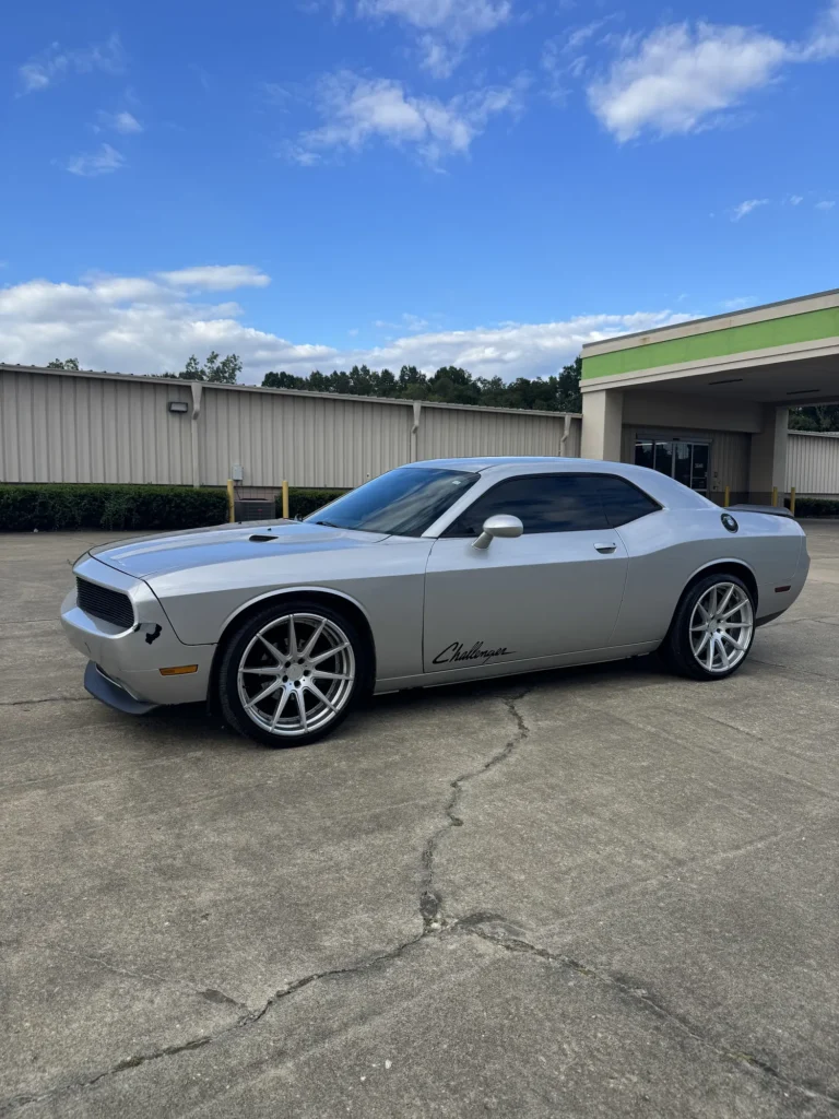 2013 Dodge Challenger - photo 1