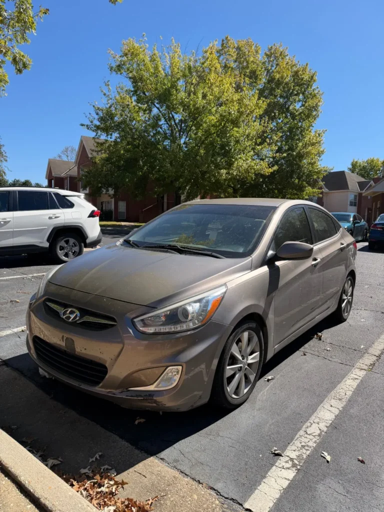2014 Hyundai Accent - photo 1